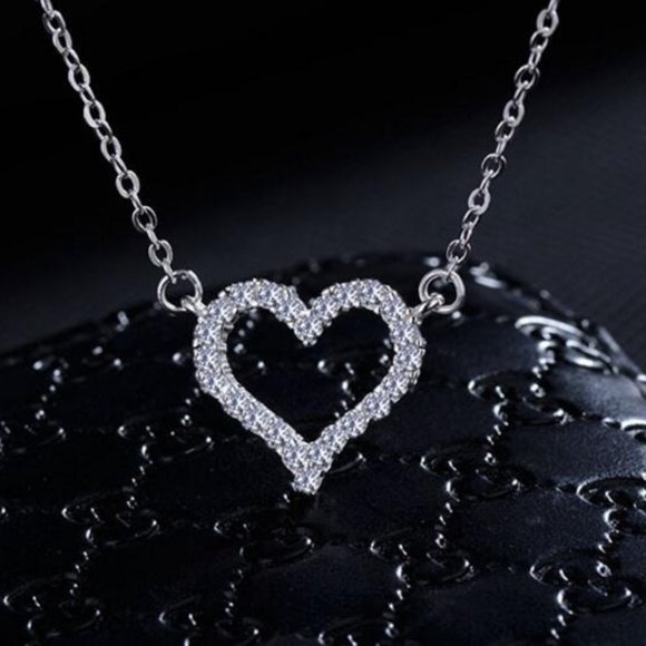 NEW Silver Dazzling Zircon Love Heart Shape Pendant Necklaces - Picture 10 of 11